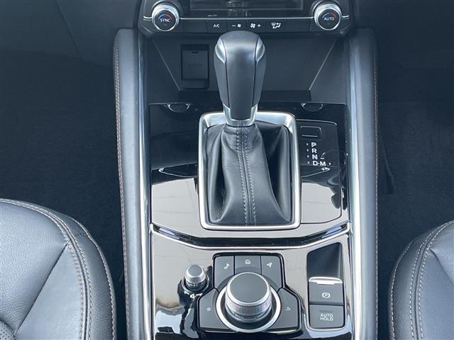 ＣＸ－５ ＸＤ　Ｌパッケージ　ＢＯＳＥサウンドシステム／ヘッドアップディスプレイ／電動リアゲート／純正１０インチナビ／ワイヤレス充電／全方位カメラ／フルセグＴＶ／ＣＤ／ＤＶＤ／コーナーセンサー／レザーシート／全席シートヒーター（11枚目）