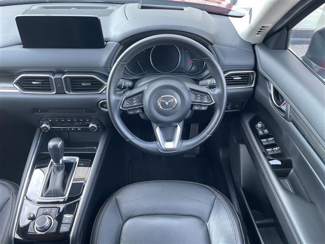 ＣＸ－５ ＸＤ　Ｌパッケージ　ＢＯＳＥサウンドシステム／ヘッドアップディスプレイ／電動リアゲート／純正１０インチナビ／ワイヤレス充電／全方位カメラ／フルセグＴＶ／ＣＤ／ＤＶＤ／コーナーセンサー／レザーシート／全席シートヒーター（15枚目）