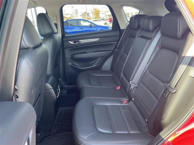 ＣＸ－５ ＸＤ　Ｌパッケージ　ＢＯＳＥサウンドシステム／ヘッドアップディスプレイ／電動リアゲート／純正１０インチナビ／ワイヤレス充電／全方位カメラ／フルセグＴＶ／ＣＤ／ＤＶＤ／コーナーセンサー／レザーシート／全席シートヒーター（28枚目）