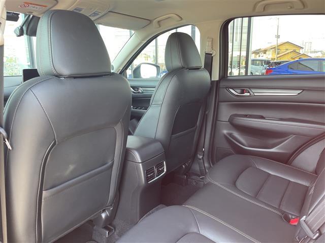 ＣＸ－５ ＸＤ　Ｌパッケージ　ＢＯＳＥサウンドシステム／ヘッドアップディスプレイ／電動リアゲート／純正１０インチナビ／ワイヤレス充電／全方位カメラ／フルセグＴＶ／ＣＤ／ＤＶＤ／コーナーセンサー／レザーシート／全席シートヒーター（30枚目）