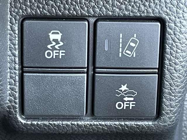 Ｎ－ＢＯＸカスタム Ｇ・ＥＸホンダセンシング　ＳＤナビ／フルセグＴＶ／バックカメラ／大型ルーフコンソール／ドライブレコーダー３６０／ホンダセンシング／ビルトインＥＴＣ／リアサンシェード／純正１４インチアルミホイール／ＬＥＤヘッドライト／スペアキー（9枚目）