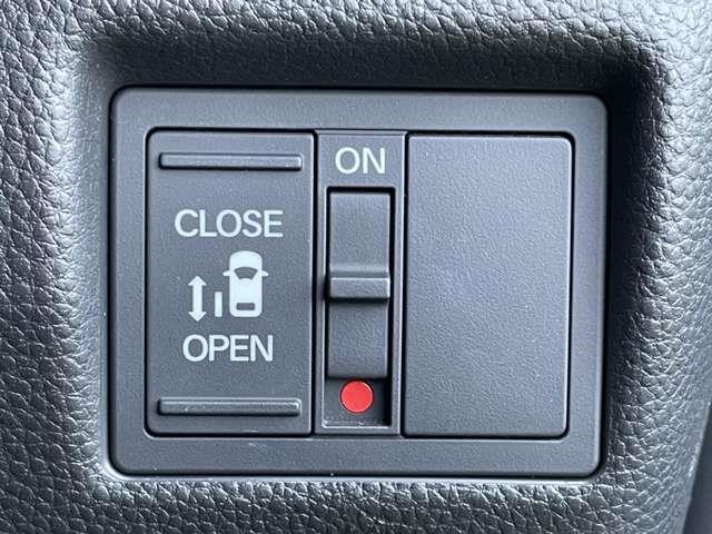 Ｎ－ＢＯＸカスタム Ｇ・ＥＸホンダセンシング　ＳＤナビ／フルセグＴＶ／バックカメラ／大型ルーフコンソール／ドライブレコーダー３６０／ホンダセンシング／ビルトインＥＴＣ／リアサンシェード／純正１４インチアルミホイール／ＬＥＤヘッドライト／スペアキー（11枚目）