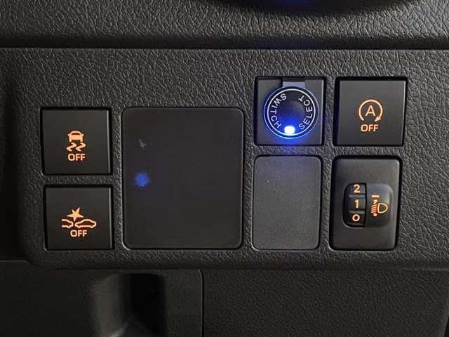 タウンエースバン ＤＸ　純正ＳＤナビ／フルセグＴＶ／Ｂｌｕｅｔｏｏｔｈ／バックカメラ／衝突軽減システム／ハーフレザーシート／ドライブレコーダー／ＥＴＣ／アイドリングストップ／ＬＥＤヘッドライト／社外ホイール／スペアキー（8枚目）