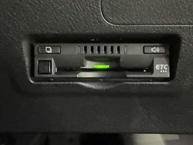 タウンエースバン ＤＸ　純正ＳＤナビ／フルセグＴＶ／Ｂｌｕｅｔｏｏｔｈ／バックカメラ／衝突軽減システム／ハーフレザーシート／ドライブレコーダー／ＥＴＣ／アイドリングストップ／ＬＥＤヘッドライト／社外ホイール／スペアキー（11枚目）