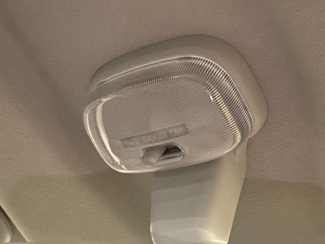 タウンエースバン ＤＸ　純正ＳＤナビ／フルセグＴＶ／Ｂｌｕｅｔｏｏｔｈ／バックカメラ／衝突軽減システム／ハーフレザーシート／ドライブレコーダー／ＥＴＣ／アイドリングストップ／ＬＥＤヘッドライト／社外ホイール／スペアキー（31枚目）