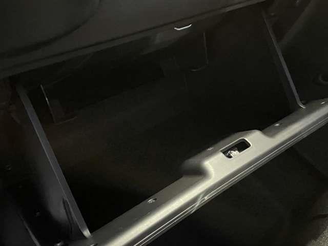 タウンエースバン ＤＸ　純正ＳＤナビ／フルセグＴＶ／Ｂｌｕｅｔｏｏｔｈ／バックカメラ／衝突軽減システム／ハーフレザーシート／ドライブレコーダー／ＥＴＣ／アイドリングストップ／ＬＥＤヘッドライト／社外ホイール／スペアキー（34枚目）