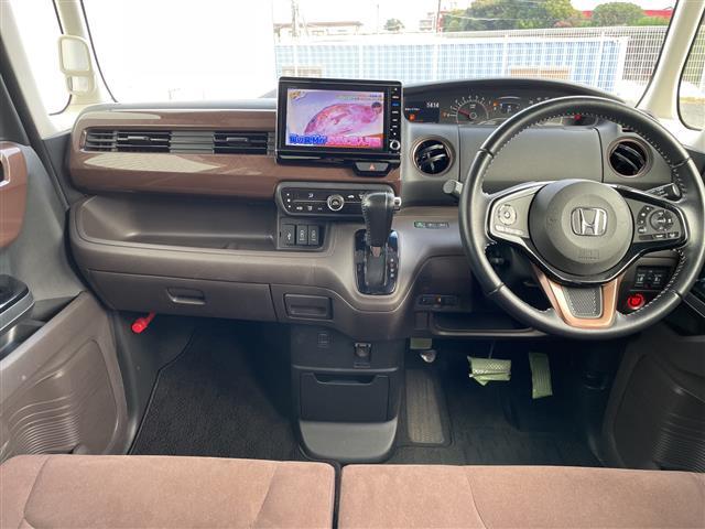 Ｎ－ＢＯＸ Ｇ・Ｌターボホンダセンシングカッパーブラウンスタイル　純正８インチナビ／フルセグＴＶ／両側パワースライドドア／ＥＴＣ／追従式クルーズコントロール／パドルシフト／バックカメラ／ＬＥＤヘッドライト／リアロールサンシェード／シートバックテーブル／禁煙車（11枚目）