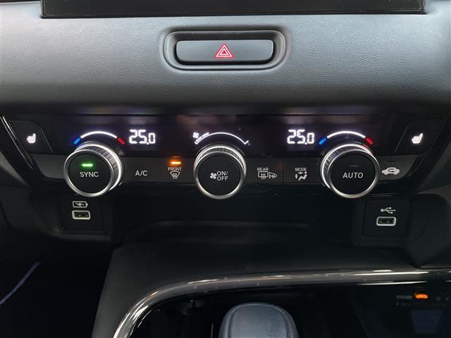 ヴェゼル ｅ：ＨＥＶ　Ｚ　ワンオーナー／純正９インチナビ／全方位カメラ／地デジＴＶ／ＢＴ／クルーズコントロール／純正ＯＰグリル／純正ＯＰプレミアムオーディオ／純正１８インチアルミホイール／ワイヤレス充電／ＥＴＣ２．０／ドラレコ（5枚目）