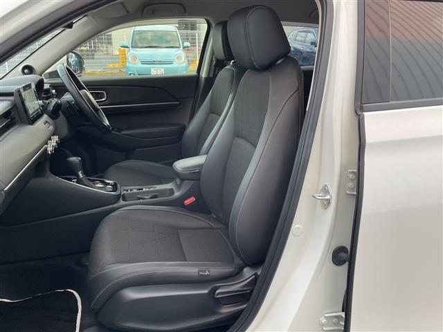 ヴェゼル ｅ：ＨＥＶ　Ｚ　ワンオーナー／純正９インチナビ／全方位カメラ／地デジＴＶ／ＢＴ／クルーズコントロール／純正ＯＰグリル／純正ＯＰプレミアムオーディオ／純正１８インチアルミホイール／ワイヤレス充電／ＥＴＣ２．０／ドラレコ（28枚目）