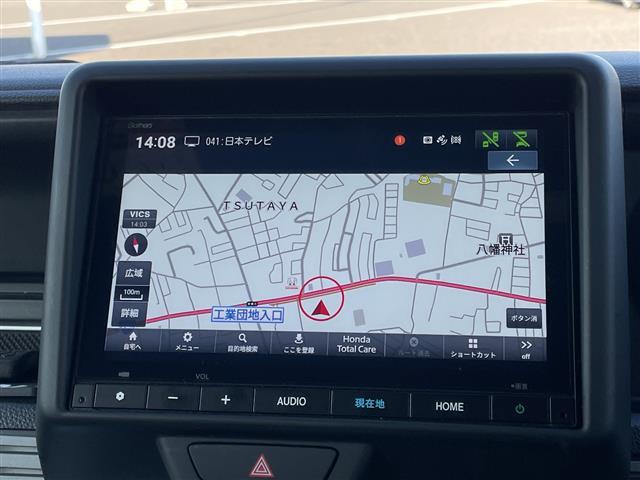 Ｎ－ＶＡＮ＋スタイル ファン　全方位カメラ　ルーフコンソール　純正ラバーマット　ＥＴＣ　ナビ連動前後ドラレコ　純正８インチメモリナビ　追従型クルーズコントロール　レーンキープ　衝突軽減システム　ＵＳＢ　純正フロアマット　禁煙車（4枚目）