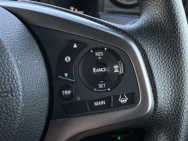 Ｎ－ＶＡＮ＋スタイル ファン　全方位カメラ　ルーフコンソール　純正ラバーマット　ＥＴＣ　ナビ連動前後ドラレコ　純正８インチメモリナビ　追従型クルーズコントロール　レーンキープ　衝突軽減システム　ＵＳＢ　純正フロアマット　禁煙車（13枚目）