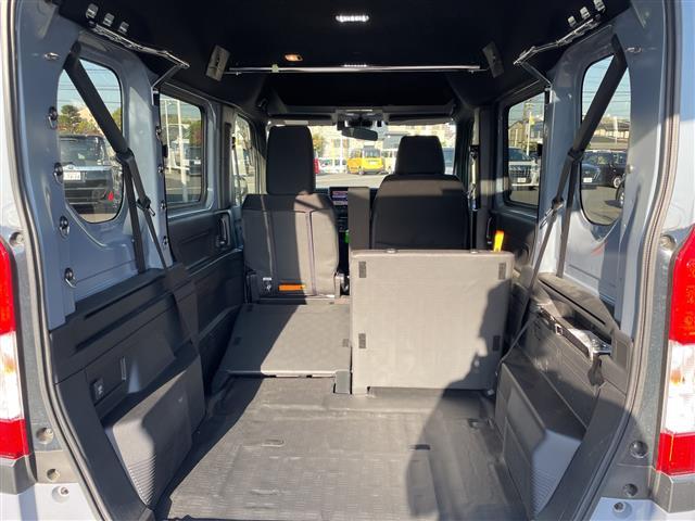 Ｎ－ＶＡＮ＋スタイル ファン　全方位カメラ　ルーフコンソール　純正ラバーマット　ＥＴＣ　ナビ連動前後ドラレコ　純正８インチメモリナビ　追従型クルーズコントロール　レーンキープ　衝突軽減システム　ＵＳＢ　純正フロアマット　禁煙車（27枚目）