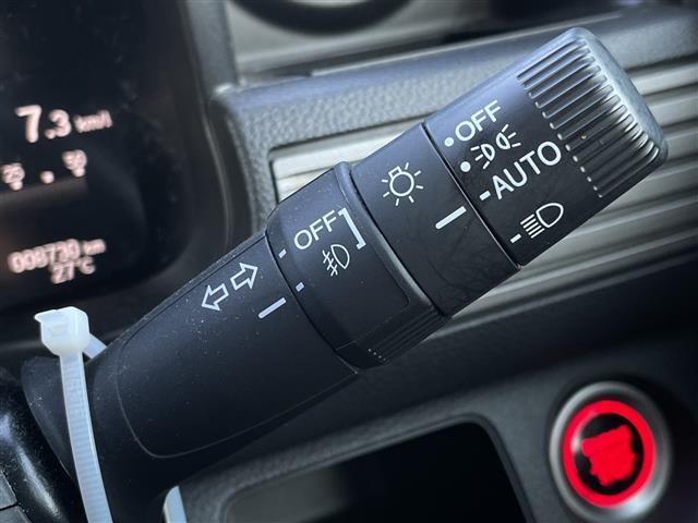 Ｎ－ＶＡＮ＋スタイル ファン　全方位カメラ　ルーフコンソール　純正ラバーマット　ＥＴＣ　ナビ連動前後ドラレコ　純正８インチメモリナビ　追従型クルーズコントロール　レーンキープ　衝突軽減システム　ＵＳＢ　純正フロアマット　禁煙車（31枚目）