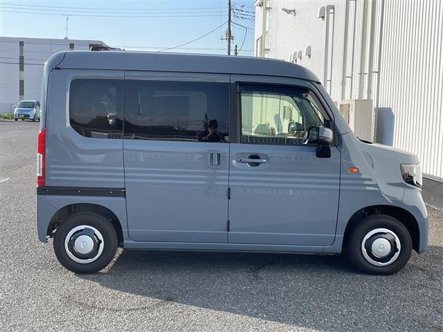 Ｎ－ＶＡＮ＋スタイル ファン　全方位カメラ　ルーフコンソール　純正ラバーマット　ＥＴＣ　ナビ連動前後ドラレコ　純正８インチメモリナビ　追従型クルーズコントロール　レーンキープ　衝突軽減システム　ＵＳＢ　純正フロアマット　禁煙車（39枚目）