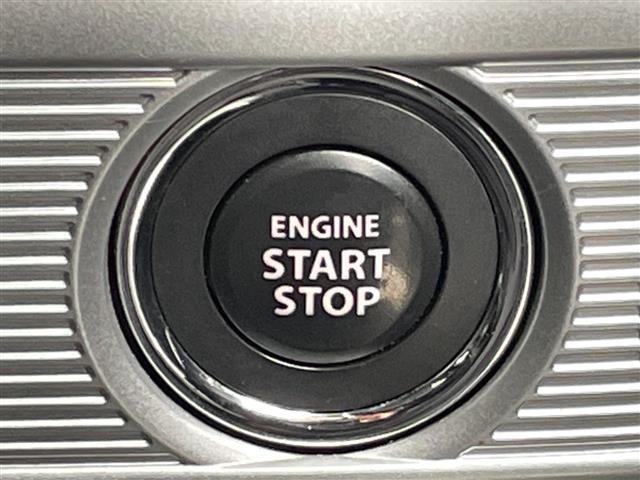 スペーシアカスタム ハイブリッドＸＳターボ　全方位カメラ／ヘッドアップディスプレイ／パドルシフト／リアサーキュレーター／純正８インチメモリナビ／両側パワスラ／シートヒーター／前後ドラレコ／追従クルコン／レーンキープ／ハーフレザーシート／ＥＴＣ（8枚目）