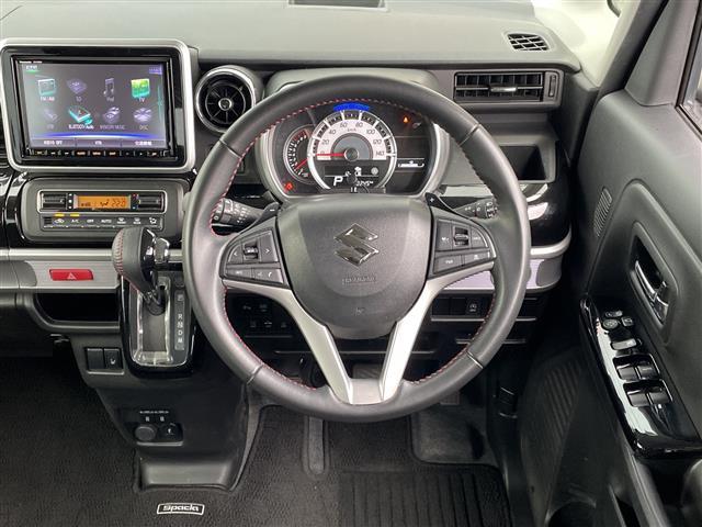 スペーシアカスタム ハイブリッドＸＳターボ　全方位カメラ／ヘッドアップディスプレイ／パドルシフト／リアサーキュレーター／純正８インチメモリナビ／両側パワスラ／シートヒーター／前後ドラレコ／追従クルコン／レーンキープ／ハーフレザーシート／ＥＴＣ（13枚目）