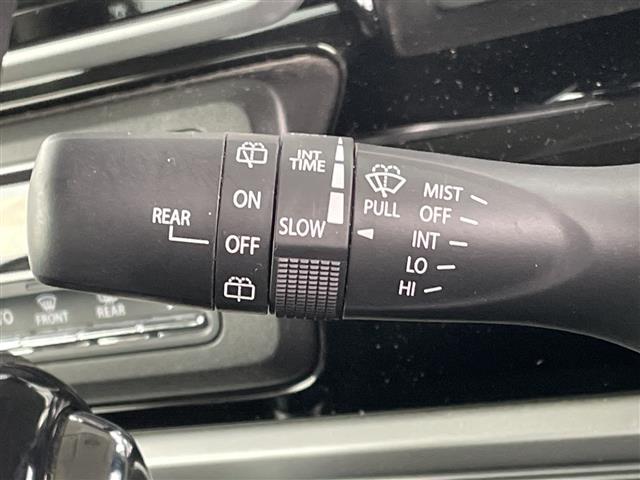 スペーシアカスタム ハイブリッドＸＳターボ　全方位カメラ／ヘッドアップディスプレイ／パドルシフト／リアサーキュレーター／純正８インチメモリナビ／両側パワスラ／シートヒーター／前後ドラレコ／追従クルコン／レーンキープ／ハーフレザーシート／ＥＴＣ（16枚目）