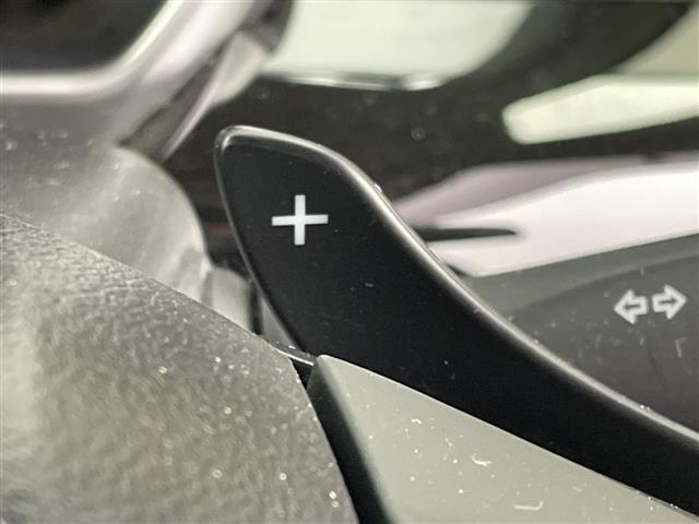 スペーシアカスタム ハイブリッドＸＳターボ　全方位カメラ／ヘッドアップディスプレイ／パドルシフト／リアサーキュレーター／純正８インチメモリナビ／両側パワスラ／シートヒーター／前後ドラレコ／追従クルコン／レーンキープ／ハーフレザーシート／ＥＴＣ（18枚目）