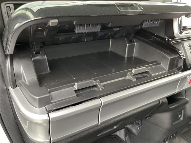 スペーシアカスタム ハイブリッドＸＳターボ　全方位カメラ／ヘッドアップディスプレイ／パドルシフト／リアサーキュレーター／純正８インチメモリナビ／両側パワスラ／シートヒーター／前後ドラレコ／追従クルコン／レーンキープ／ハーフレザーシート／ＥＴＣ（34枚目）