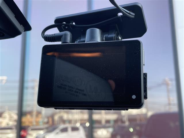 デイズ ハイウェイスター　Ｘ　ワンオーナー／純正ＳＤナビ／バックカメラ／ドライブレコーダー／ＨＩＤヘッドライト／フォグライト／純正１４インチアルミホイール／ウィンカーミラー／ドアバイザー／プッシュスタート／スマートキー／禁煙車（16枚目）