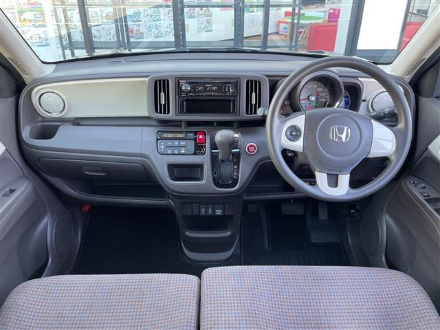 N-ONE スタンダード・ローダウンL カーオーディオ/USB/ビルトインETC/HIDヘッドライト/プラズマクラスター搭載エアコン/社外14インチアルミホイール/アイドリングストップ/ウィンカーミラー/横滑り防止装置/取説/保証書/禁煙車(2枚目)