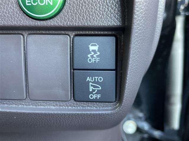 N-ONE スタンダード・ローダウンL カーオーディオ/USB/ビルトインETC/HIDヘッドライト/プラズマクラスター搭載エアコン/社外14インチアルミホイール/アイドリングストップ/ウィンカーミラー/横滑り防止装置/取説/保証書/禁煙車(7枚目)