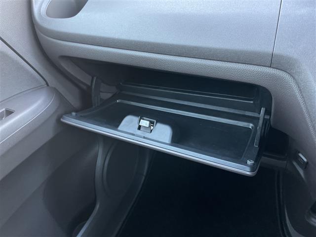 N-ONE スタンダード・ローダウンL カーオーディオ/USB/ビルトインETC/HIDヘッドライト/プラズマクラスター搭載エアコン/社外14インチアルミホイール/アイドリングストップ/ウィンカーミラー/横滑り防止装置/取説/保証書/禁煙車(31枚目)