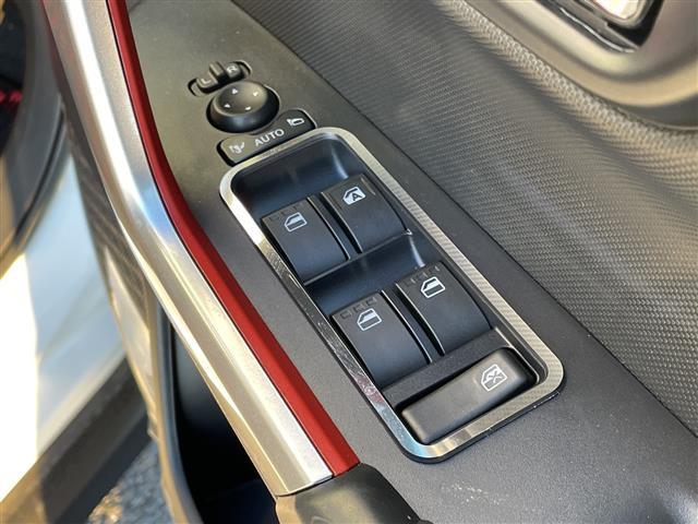 ライズ Ｚ　純正９インチディスプレイオーディオ／パノラミックビューモニター／ＢＳＭ／スマートアシスト／アップルカープレイ／ＨＤＭＩ／クリアランスソナー／ヒートシーター／ＡＶＨ／追従クルコン／フルセグＴＶ／ＥＴＣ（20枚目）