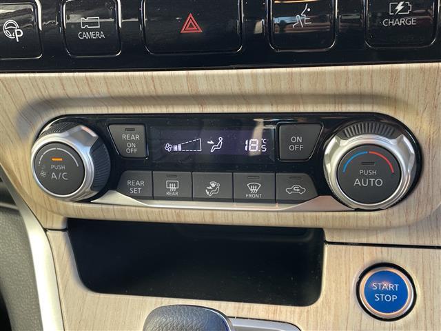 セレナ ｅ－パワー　ハイウェイスターＶ　フリップダウンモニター／純正９インチナビ／全周囲カメラ／デジタルインナーミラー／ドラレコ／衝突被害軽／車線逸脱警報／クルコン／両側パワースライドドア／横滑り防止装置／ＥＴＣ／アイドリングストップ（7枚目）