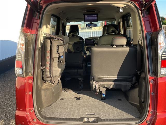 セレナ ｅ－パワー　ハイウェイスターＶ　フリップダウンモニター／純正９インチナビ／全周囲カメラ／デジタルインナーミラー／ドラレコ／衝突被害軽／車線逸脱警報／クルコン／両側パワースライドドア／横滑り防止装置／ＥＴＣ／アイドリングストップ（34枚目）