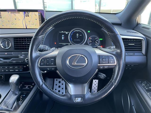 ＲＸ ＲＸ４５０ｈ　Ｆスポーツ　Ｌｅｘｕｓ　Ｓａｆｅｔｙ　Ｓｙｓｔｅｍ＋　サンルーフ　本革シート　ベンチレーション　純正ＳＤナビ　フルセグＴＶ　バックカメラ　ビルトインＥＴＣ２．０　ヘッドアップディスプレイ　電動リアゲート（8枚目）