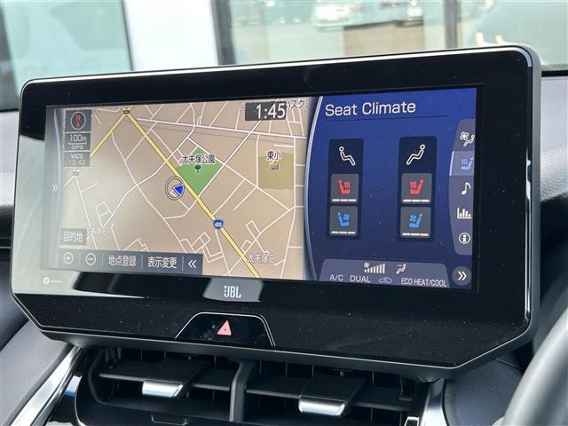 Ｚ　レザーパッケージ　トヨタセーフティセンス　１２．３インチディスプレイオーディオ（ＡＵＸ／フルセグ／Ｂｌｕｅｔｏｏｔｈ／Ｍｉｒａｃａｓｔ）バックカメラ　レザーシート　前席パワーシート　前席シートヒーター(3枚目)