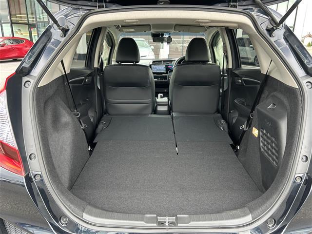 フィットハイブリッド Lパッケージ ホンダセンシング 純正7インチナビ フルセグTV/DVD/Bluetooth バックカメラ ビルトインETC 前ドライブレコーダー クルーズコントロール プッシュスタート ステアリングリモコン(24枚目)