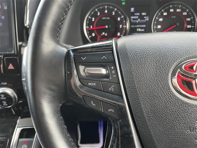 アルファード ２．５Ｓ　Ｃパッケージ　Ｗサンルーフ　ＡＬＰＩＮＥ１１インチビッグＸナビ　フルセグＴＶ　ＣＤ　ＤＶＤ　ＢＴ　ＡＬＰＩＮＥフリップダウンモニター　Ｍ’ｓＳＰＥＥＤフルエアロ　トヨタセーフティセンス　三眼ＬＥＤ　ＥＴＣ（12枚目）
