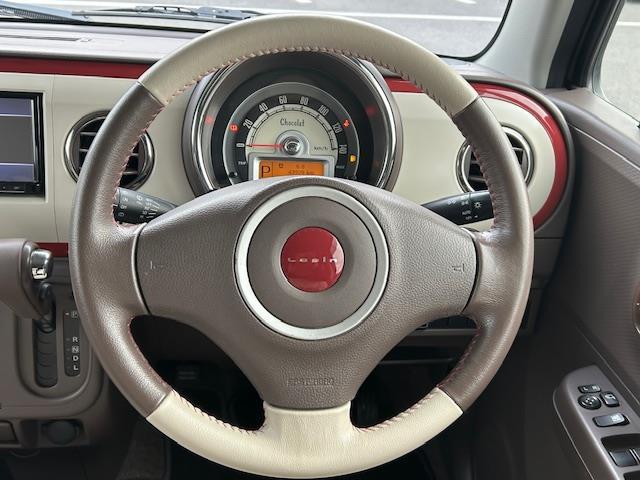 アルトラパンショコラ Ｘ　社外メモリナビ　フルセグＴＶ／ＤＶＤ／Ｂｌｕｅｔｏｏｔｈ　バックカメラ　ＥＴＣ　スマートキー　プッシュスタート　ＨＩＤオートライト　ショコラ専用合皮シート　アイドリングストップ　ドライブレコーダー（7枚目）