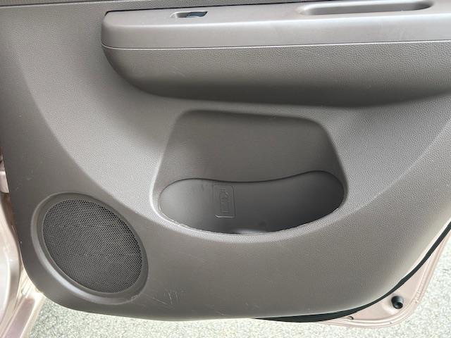 アルトラパンショコラ Ｘ　社外メモリナビ　フルセグＴＶ／ＤＶＤ／Ｂｌｕｅｔｏｏｔｈ　バックカメラ　ＥＴＣ　スマートキー　プッシュスタート　ＨＩＤオートライト　ショコラ専用合皮シート　アイドリングストップ　ドライブレコーダー（18枚目）