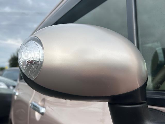 アルトラパンショコラ Ｘ　社外メモリナビ　フルセグＴＶ／ＤＶＤ／Ｂｌｕｅｔｏｏｔｈ　バックカメラ　ＥＴＣ　スマートキー　プッシュスタート　ＨＩＤオートライト　ショコラ専用合皮シート　アイドリングストップ　ドライブレコーダー（30枚目）