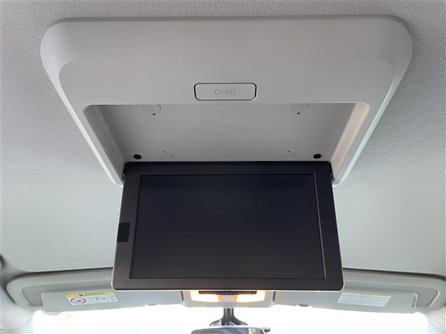 セレナ ハイウェイスター　プロパイロットエディション　エマージェンシーブレーキ　純正ナビ　フルセグＴＶ　フリップダウンモニター　バックカメラ　ＥＴＣ　ドライブレコーダー　プロパイロット　両側ハンズフリーパワースライドドア　ＬＥＤヘッドライト（30枚目）