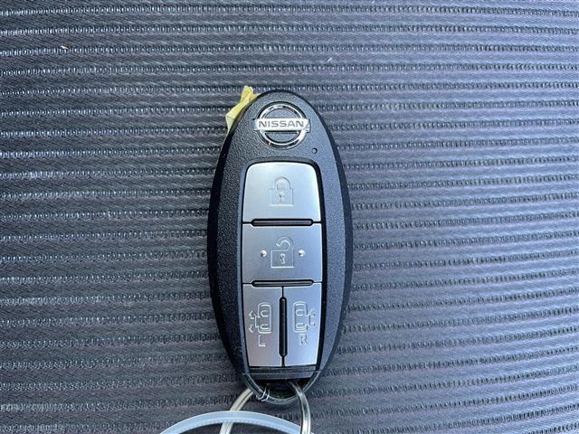 セレナ ハイウェイスター　プロパイロットエディション　エマージェンシーブレーキ　純正ナビ　フルセグＴＶ　フリップダウンモニター　バックカメラ　ＥＴＣ　ドライブレコーダー　プロパイロット　両側ハンズフリーパワースライドドア　ＬＥＤヘッドライト（41枚目）