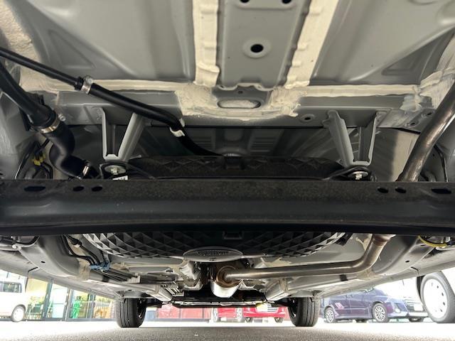 ムーヴキャンバス ストライプスG スマートアシスト 社外ナビ フルセグTV DVD Bluetooth バックカメラ 両側パワースライドドア シートヒーター 保温機能付カップホルダー コーナーセンサー LEDライト 純正フロアマット(43枚目)