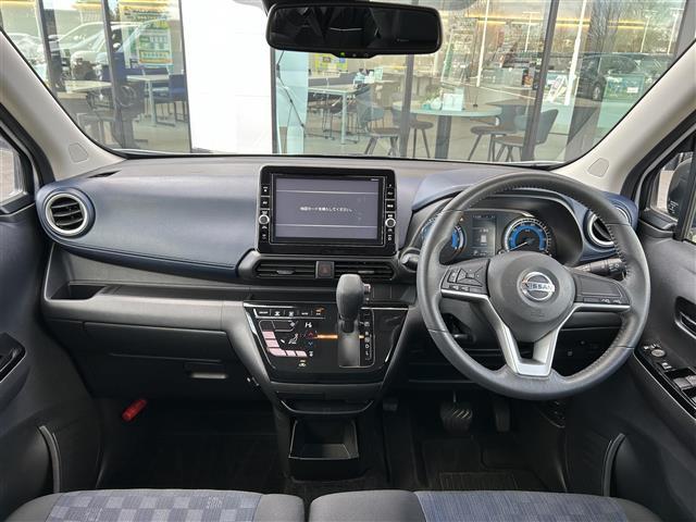 デイズ ハイウェイスター Gターボ エマージェンシーブレーキ 純正9インチナビ バックカメラ Bluetooth 純正15インチAW LEDヘッドライト フォグランプ オートライト コーナーセンサー(2枚目)