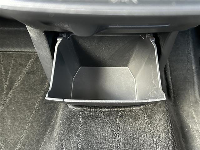 デイズ ハイウェイスター Gターボ エマージェンシーブレーキ 純正9インチナビ バックカメラ Bluetooth 純正15インチAW LEDヘッドライト フォグランプ オートライト コーナーセンサー(17枚目)