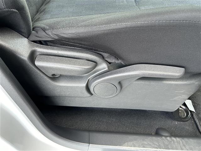 デイズ ハイウェイスター Gターボ エマージェンシーブレーキ 純正9インチナビ バックカメラ Bluetooth 純正15インチAW LEDヘッドライト フォグランプ オートライト コーナーセンサー(21枚目)