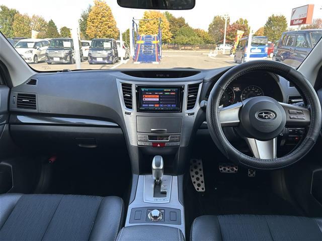 レガシィツーリングワゴン 2.5iアイサイト 衝突軽減 純正ナビ フルセグTV DVD Bluetooth ドライブレコーダー レーダークルーズコントロール ハーフレザーシート 社外AW+スタッドレスタイヤ積込(2枚目)