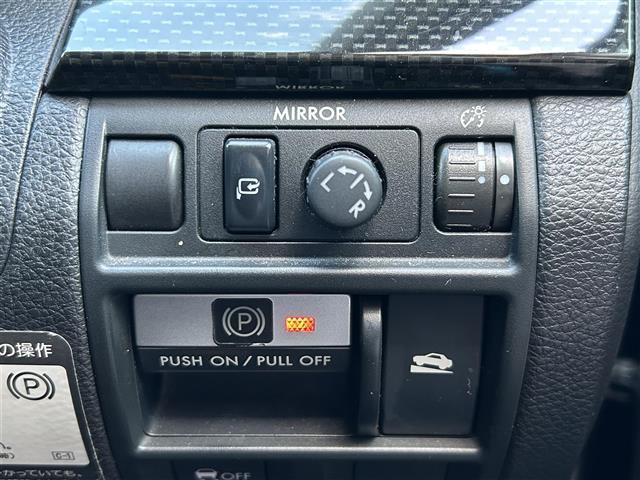 レガシィツーリングワゴン 2.5iアイサイト 衝突軽減 純正ナビ フルセグTV DVD Bluetooth ドライブレコーダー レーダークルーズコントロール ハーフレザーシート 社外AW+スタッドレスタイヤ積込(5枚目)