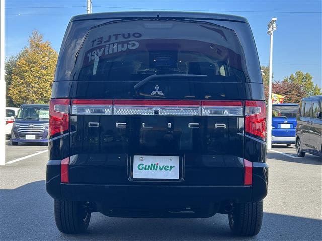 デリカＤ：５ ブラックエディション　登録済未使用車　ｅーアシスト　ＡＬＰＩＮＥ１１インチナビ　ＡＬＰＩＮＥ１２．８インチフリップダウンモニター　バックカメラ　両側パワースライド　黒革シート　シートヒーター　ステアリングヒーター（35枚目）