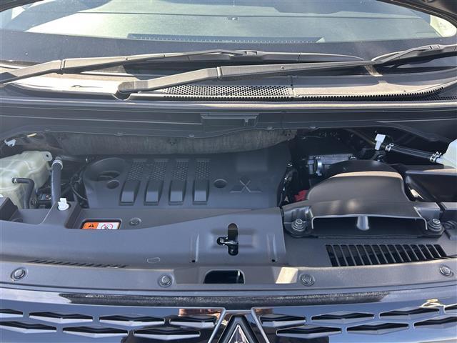 デリカＤ：５ ブラックエディション　登録済未使用車　ｅーアシスト　ＡＬＰＩＮＥ１１インチナビ　ＡＬＰＩＮＥ１２．８インチフリップダウンモニター　バックカメラ　両側パワースライド　黒革シート　シートヒーター　ステアリングヒーター（42枚目）