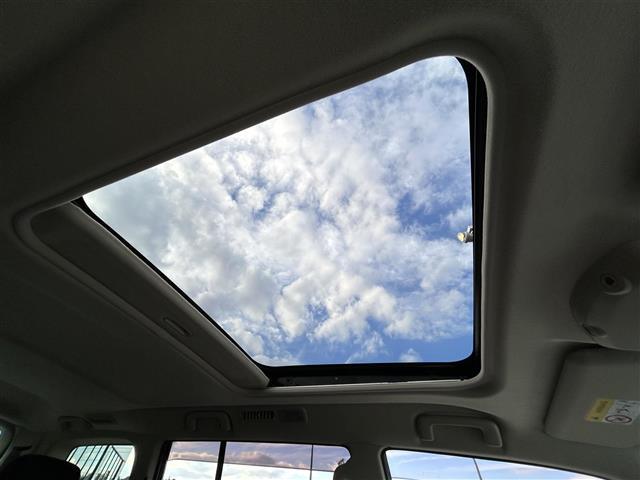 みなさまのお車選びのお手伝いをさせてください!スタッフ一同心よりご来店、お問い合わせをお待ちしております!