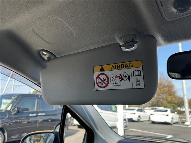 ヴィッツ F 純正7インチナビ ワンセグTV/DVD/Bluetooth/SD/AUX バックカメラ スマートキー プッシュEgスタート 社外15インチAW スタッドレスタイヤ積込 横滑り防止装置 電動格納ミラー(17枚目)