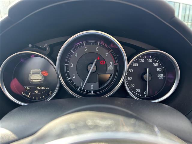 ガラスコーティング、ナビゲーション、ＥＴＣなど、その他のパーツの取り付けお見積もりのご相談も承っております！！クルマのこと何でもお任せください！